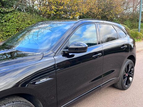 Jaguar F-Pace 2.0 D180 R-Sport Auto AWD Euro 6 (s/s) 5dr 9