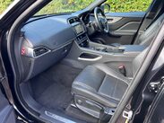 Jaguar F-Pace 2.0 D180 R-Sport Auto AWD Euro 6 (s/s) 5dr 25