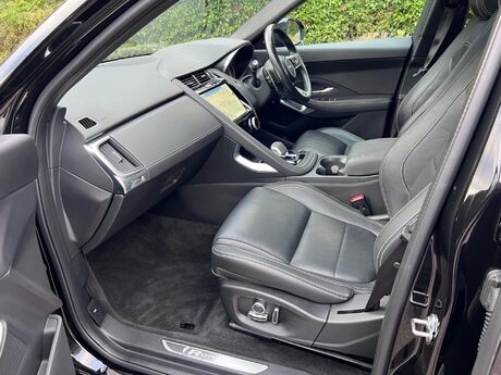 Jaguar E-Pace 2.0 D204 MHEV R-Dynamic Black Auto AWD Euro 6 (s/s) 5dr 28