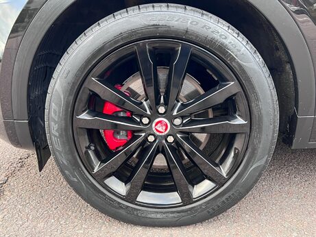 Jaguar E-Pace 2.0 D204 MHEV R-Dynamic Black Auto AWD Euro 6 (s/s) 5dr 45