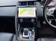 Jaguar E-Pace 2.0 D204 MHEV R-Dynamic Black Auto AWD Euro 6 (s/s) 5dr 82