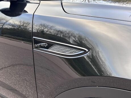 Jaguar E-Pace 2.0 D204 MHEV R-Dynamic Black Auto AWD Euro 6 (s/s) 5dr 51