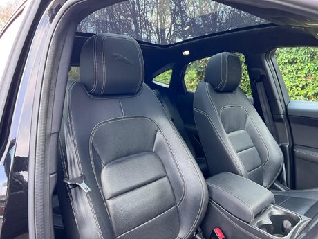 Jaguar E-Pace 2.0 D204 MHEV R-Dynamic Black Auto AWD Euro 6 (s/s) 5dr 74