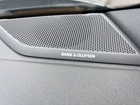 Audi Q3 1.5 TFSI CoD 35 S line S Tronic Euro 6 (s/s) 5dr 12