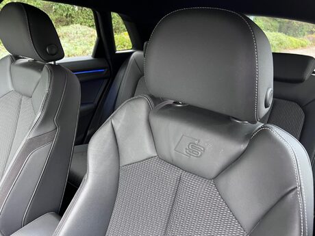 Audi Q3 1.5 TFSI CoD 35 S line S Tronic Euro 6 (s/s) 5dr 75