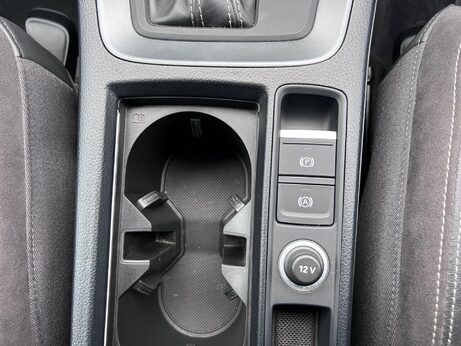 Audi Q3 1.5 TFSI CoD 35 S line S Tronic Euro 6 (s/s) 5dr 65