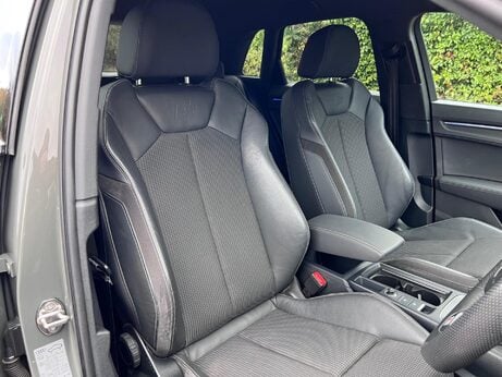 Audi Q3 1.5 TFSI CoD 35 S line S Tronic Euro 6 (s/s) 5dr 69