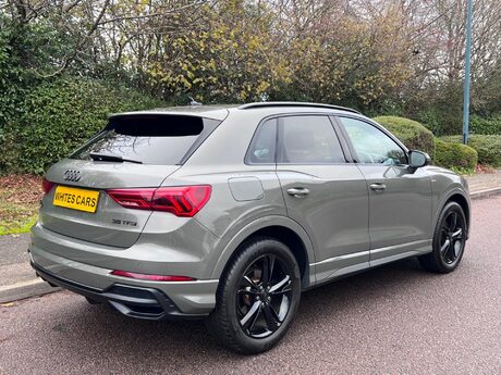 Audi Q3 1.5 TFSI CoD 35 S line S Tronic Euro 6 (s/s) 5dr 66