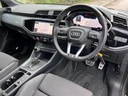 Audi Q3 1.5 TFSI CoD 35 S line S Tronic Euro 6 (s/s) 5dr 71