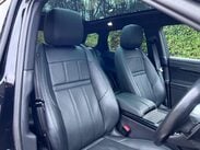Land Rover Range Rover Evoque 2.0 D150 MHEV R-Dynamic S Auto 4WD Euro 6 (s/s) 5dr 71