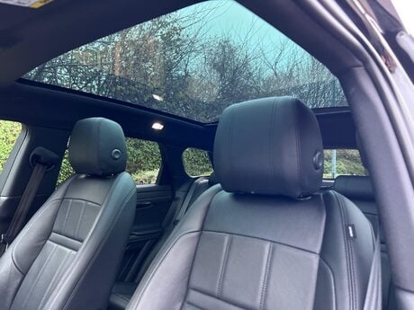 Land Rover Range Rover Evoque 2.0 D150 MHEV R-Dynamic S Auto 4WD Euro 6 (s/s) 5dr 30