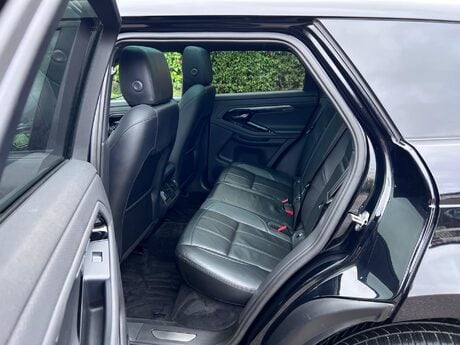 Land Rover Range Rover Evoque 2.0 D150 MHEV R-Dynamic S Auto 4WD Euro 6 (s/s) 5dr 36