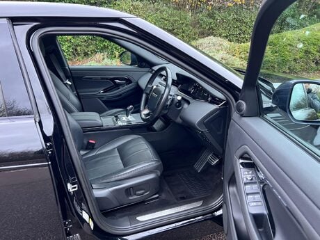 Land Rover Range Rover Evoque 2.0 D150 MHEV R-Dynamic S Auto 4WD Euro 6 (s/s) 5dr 17