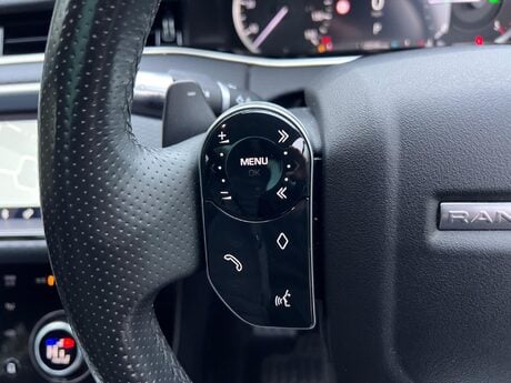 Land Rover Range Rover Evoque 2.0 D150 MHEV R-Dynamic S Auto 4WD Euro 6 (s/s) 5dr 42