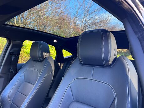 Jaguar E-Pace 2.0 D180 R-Dynamic S Auto AWD Euro 6 (s/s) 5dr 4