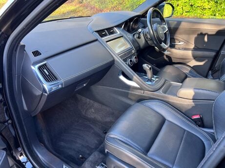 Jaguar E-Pace 2.0 D180 R-Dynamic S Auto AWD Euro 6 (s/s) 5dr 26