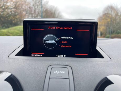 Audi A1 1.4 TFSI Sport Euro 6 (s/s) 3dr 39