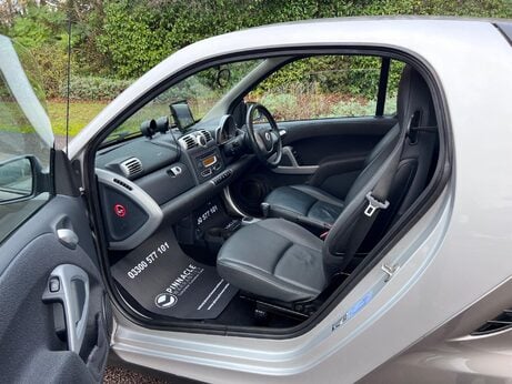 Smart Fortwo Coupe 1.0 Passion Auto Euro 4 2dr 17