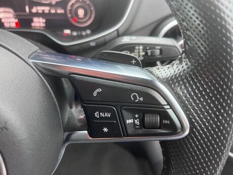 Audi TT 2.0 TFSI S line S Tronic quattro Euro 6 (s/s) 3dr 37