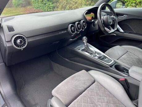 Audi TT 2.0 TFSI S line S Tronic quattro Euro 6 (s/s) 3dr 74