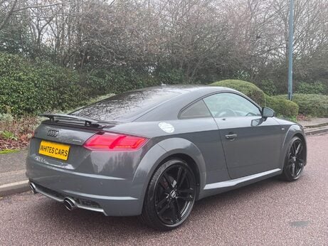 Audi TT 2.0 TFSI S line S Tronic quattro Euro 6 (s/s) 3dr 1