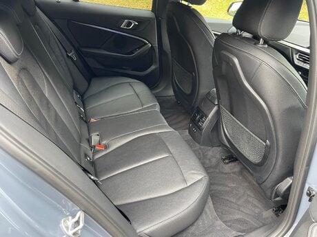 BMW 1 Series 1.5 118i M Sport Euro 6 (s/s) 5dr 30