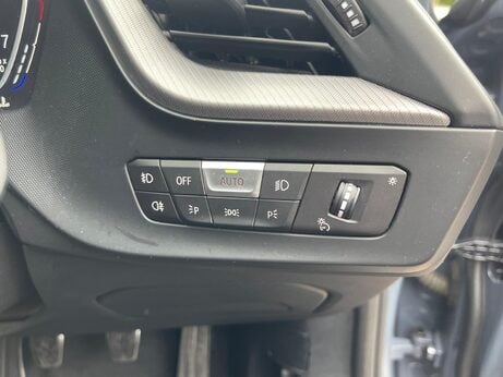 BMW 1 Series 1.5 118i M Sport Euro 6 (s/s) 5dr 35