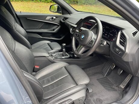 BMW 1 Series 1.5 118i M Sport Euro 6 (s/s) 5dr 12