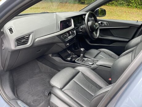 BMW 1 Series 1.5 118i M Sport Euro 6 (s/s) 5dr 18