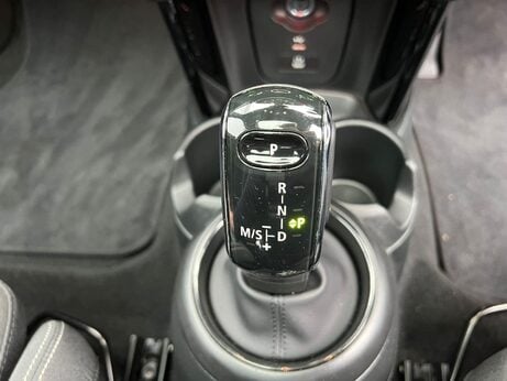 Mini Hatch 2.0 Cooper S Sport Steptronic Euro 6 (s/s) 3dr 24