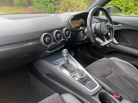 Audi TT 2.0 TFSI S line S Tronic quattro Euro 6 (s/s) 3dr 58