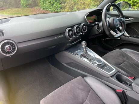 Audi TT 2.0 TFSI S line S Tronic quattro Euro 6 (s/s) 3dr 59