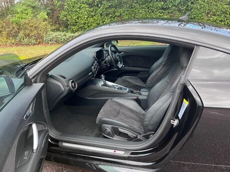 Audi TT 2.0 TFSI S line S Tronic quattro Euro 6 (s/s) 3dr 66