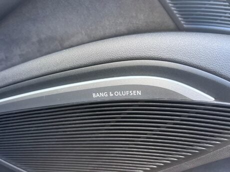 Audi TT 2.0 TFSI S line S Tronic quattro Euro 6 (s/s) 3dr 8