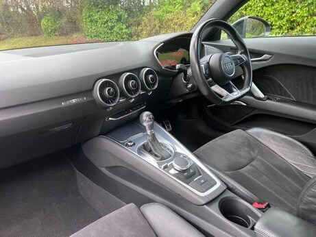 Audi TT 2.0 TFSI S line S Tronic quattro Euro 6 (s/s) 3dr 57