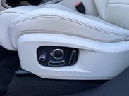 Jaguar F-Pace 2.0 D200 MHEV R-Dynamic SE Auto AWD Euro 6 (s/s) 5dr 22