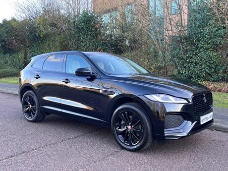 Jaguar F-Pace 2.0 D200 MHEV R-Dynamic SE Auto AWD Euro 6 (s/s) 5dr 62