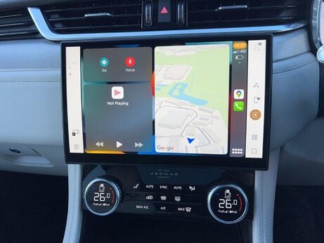 Jaguar F-Pace 2.0 D200 MHEV R-Dynamic SE Auto AWD Euro 6 (s/s) 5dr 74