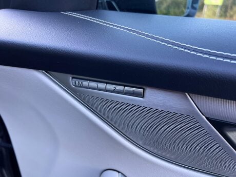 Jaguar F-Pace 2.0 D200 MHEV R-Dynamic SE Auto AWD Euro 6 (s/s) 5dr 50