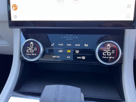 Jaguar F-Pace 2.0 D200 MHEV R-Dynamic SE Auto AWD Euro 6 (s/s) 5dr 18