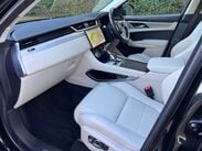Jaguar F-Pace 2.0 D200 MHEV R-Dynamic SE Auto AWD Euro 6 (s/s) 5dr 28