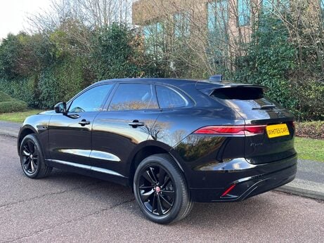 Jaguar F-Pace 2.0 D200 MHEV R-Dynamic SE Auto AWD Euro 6 (s/s) 5dr 61