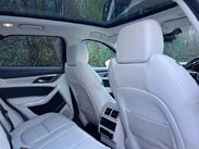 Jaguar F-Pace 2.0 D200 MHEV R-Dynamic SE Auto AWD Euro 6 (s/s) 5dr 37