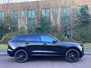 Jaguar F-Pace 2.0 D200 MHEV R-Dynamic SE Auto AWD Euro 6 (s/s) 5dr 2