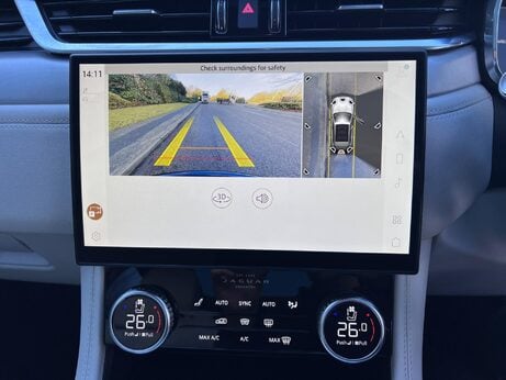 Jaguar F-Pace 2.0 D200 MHEV R-Dynamic SE Auto AWD Euro 6 (s/s) 5dr 79