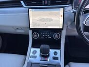 Jaguar F-Pace 2.0 D200 MHEV R-Dynamic SE Auto AWD Euro 6 (s/s) 5dr 86