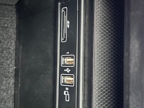 Mercedes-Benz GLC 2.0 GLC250 AMG Line (Premium) G-Tronic 4MATIC Euro 6 (s/s) 5dr 69