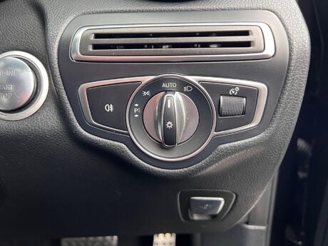 Mercedes-Benz GLC 2.0 GLC250 AMG Line (Premium) G-Tronic 4MATIC Euro 6 (s/s) 5dr 70