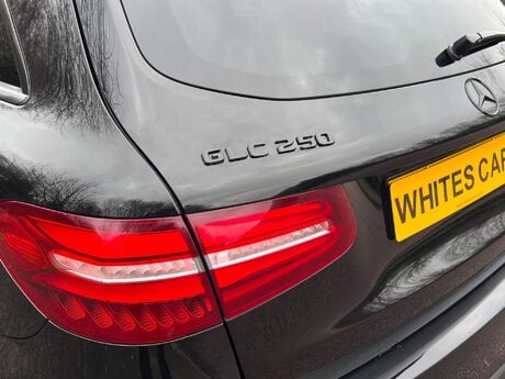 Mercedes-Benz GLC 2.0 GLC250 AMG Line (Premium) G-Tronic 4MATIC Euro 6 (s/s) 5dr 51