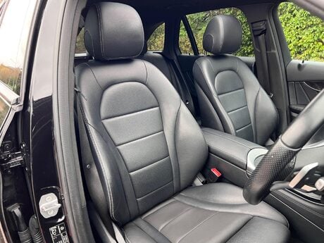 Mercedes-Benz GLC 2.0 GLC250 AMG Line (Premium) G-Tronic 4MATIC Euro 6 (s/s) 5dr 67